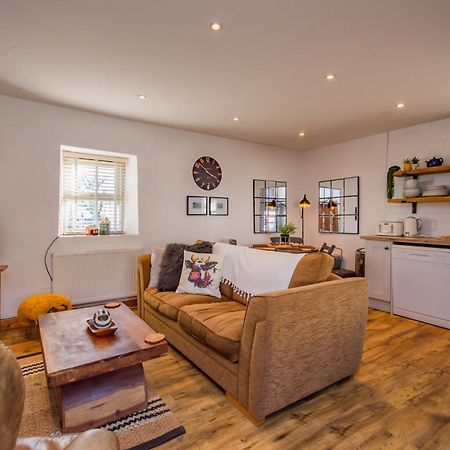 Cosy Farm Conversion In The Heart Of Pembrokeshire Maenclochog Exteriör bild